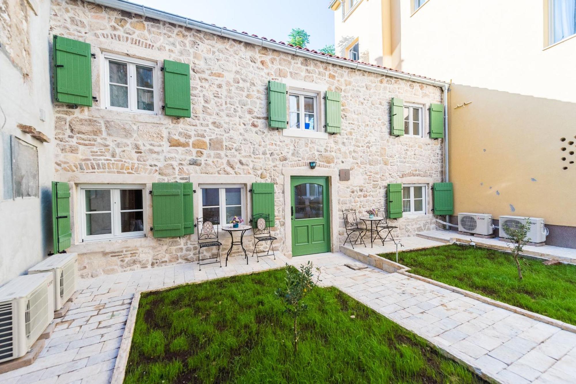 10 Heritage Rooms Zadar Eksteriør bilde